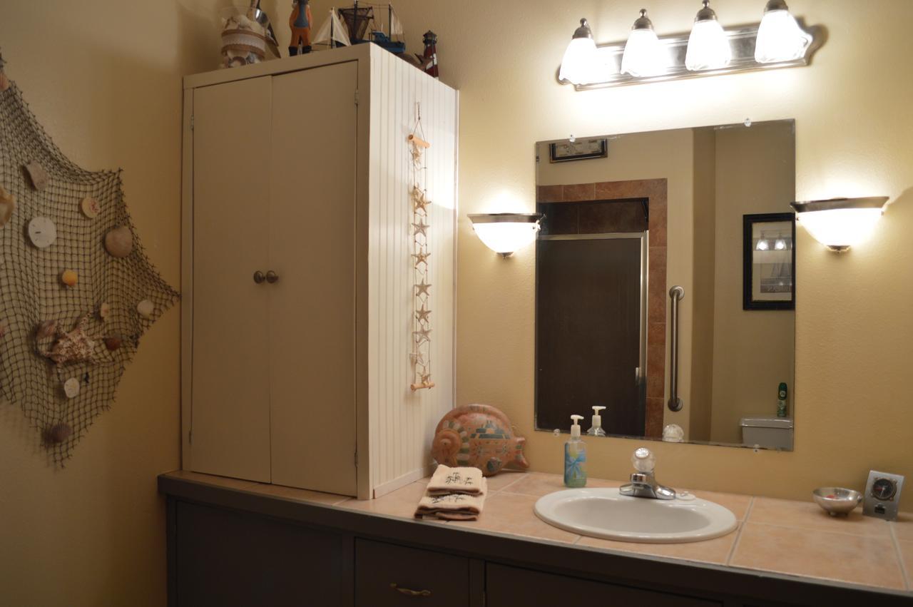 Dry Creek Bed & Breakfast Фредериксбург Екстериор снимка